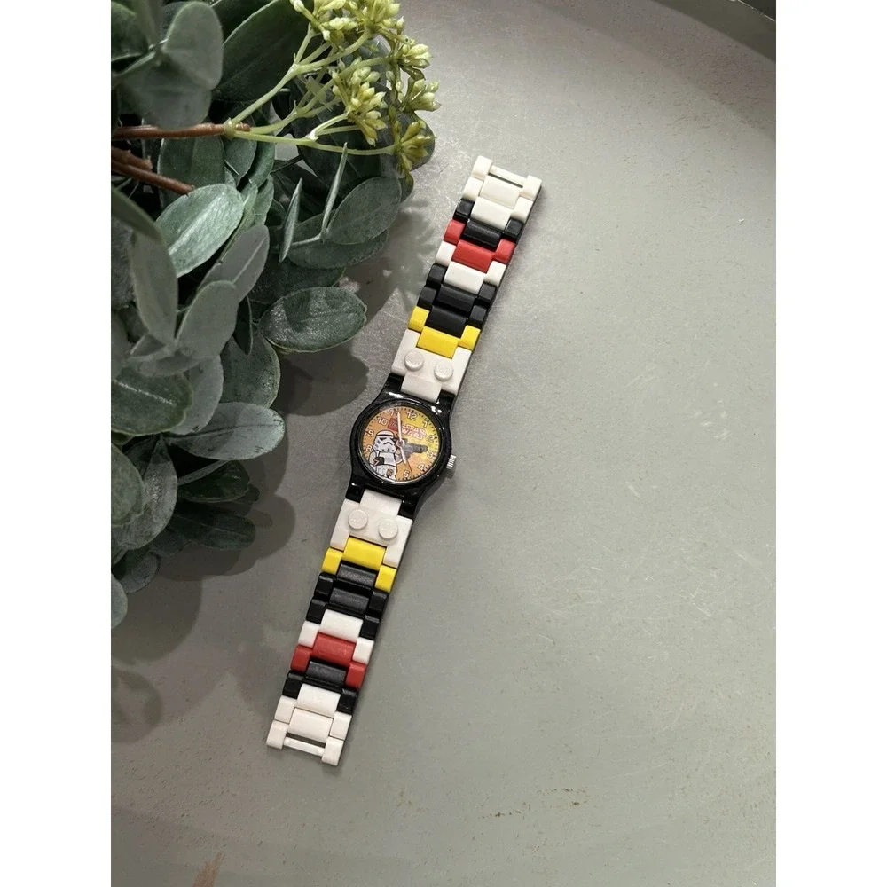 Star Wars‎ Vintage 2004 Stormtrooper Multicolor Lego Watch READ**